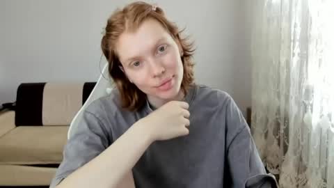 Snapshot of stellaswen chatting on May 4, 2026, 11:06 am S T E L L A online show from May 4, 2026, 11:06 am