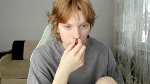 Snapshot of stellaswen chatting on June 10, 2026, 9:30 am S T E L L A online show from June 10, 2026, 9:30 am