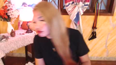 Stella sweet online show from March 27, 2026, 8:26 am