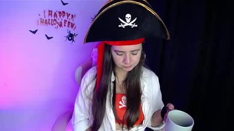 Emma online show from November 1, 2025, 1:51 am