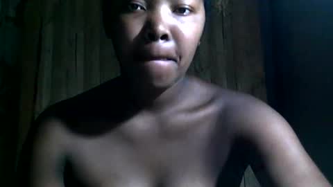 stephanie172 online show from November 10, 2025, 2:32 am