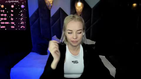 Stephanie Sea online show from February 10, 2025, 4:58 pm
