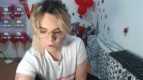 Stephanie   online show from March 20, 2026, 9:36 am