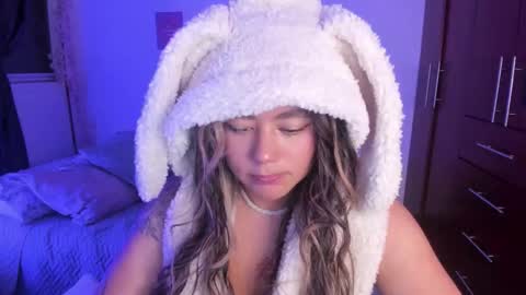 Stephanie  online show from October 29, 2025, 12:57 am