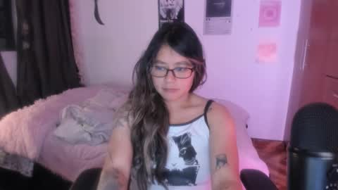 Stephanie  online show from February 4, 2026, 1:55 am