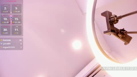 Snapshot of stephany__monroe chatting on March 5, 2025, 7:49 pm Stephany online show from March 5, 2025, 7:49 pm