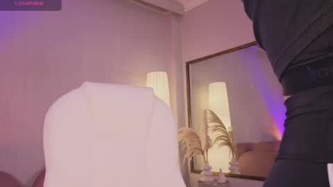 stephany_harlot online show from June 1, 2026, 12:23 am
