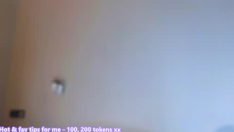 Snapshot of stephany_luxe chatting on April 27, 2026, 3:48 am Stephany online show from April 27, 2026, 3:48 am