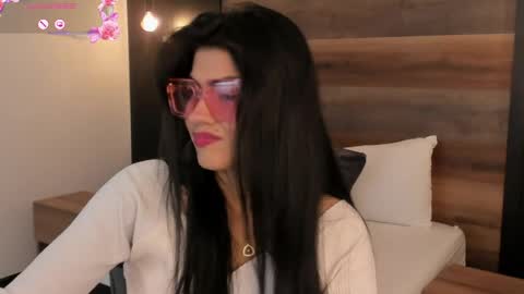 S T E P H A N Y A online show from April 23, 2026, 8:00 pm