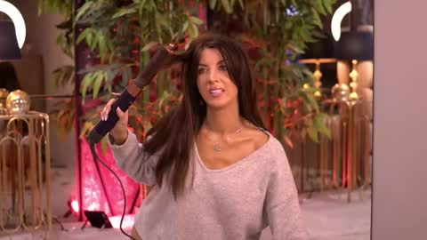 Steph online show from March 28, 2026, 8:47 am