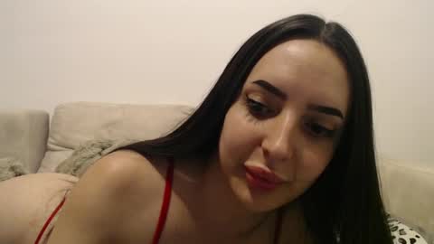 Snapshot of stepmommy19 chatting on June 9, 2026, 8:42 pm StepMommy19 online show from June 9, 2026, 8:42 pm