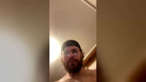 steppinrazor86 online show from April 9, 2026, 5:51 pm