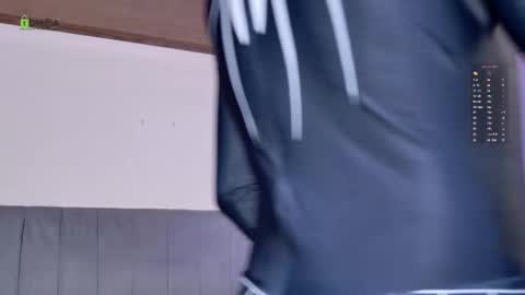 Stevenn online show from December 14, 2025, 6:56 pm