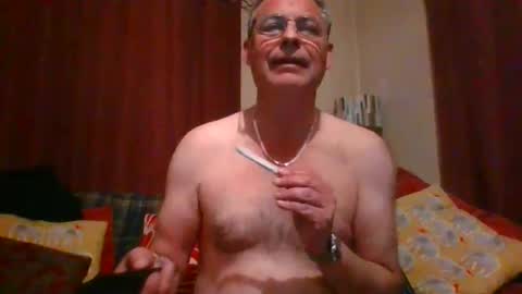 Snapshot of stevejm3740 chatting on April 12, 2026, 1:10 am stevejm3740 online show from April 12, 2026, 1:10 am