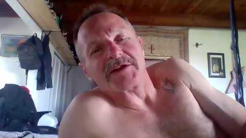 steven626708 online show from April 4, 2026, 7:55 pm