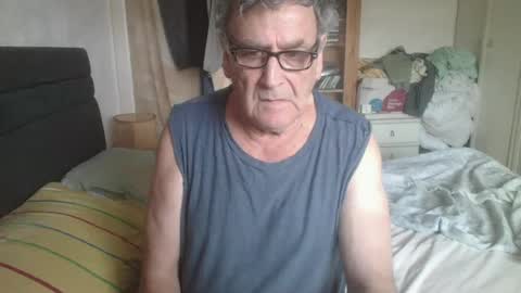 Snapshot of stevencharles54 chatting on July 19, 2026, 6:39 am slave for computer control online show from July 19, 2026, 6:39 am