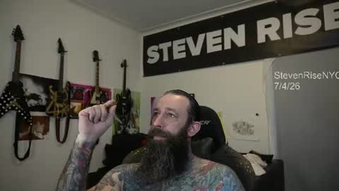 Snapshot of stevenrisenyc chatting on July 4, 2026, 9:26 am StevenRiseNYC online show from July 4, 2026, 9:26 am