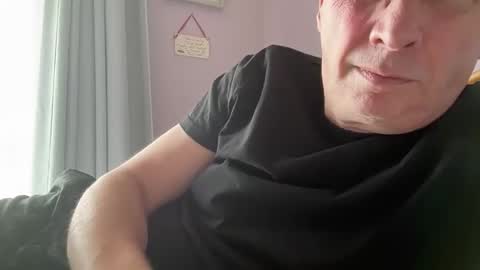 steverxx123 online show from March 30, 2026, 2:07 pm