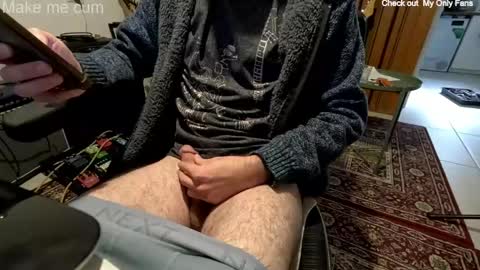 Snapshot of stevie_grey chatting on May 3, 2026, 5:35 am stevie_grey online show from May 3, 2026, 5:35 am