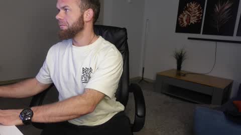 Stewart Barnz online show from January 8, 2026, 6:37 am