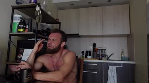 Snapshot of stewart_benzo chatting on February 7, 2026, 9:35 am Stewart Barnz online show from February 7, 2026, 9:35 am