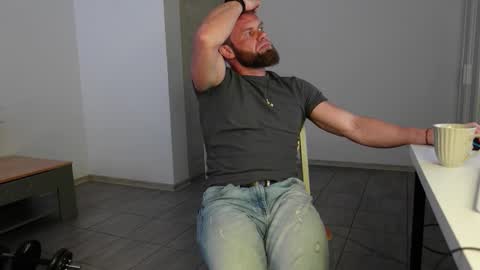 Snapshot of stewart_benzo chatting on February 28, 2026, 12:50 pm Stewart Barnz online show from February 28, 2026, 12:50 pm