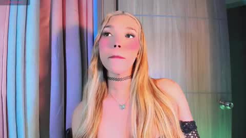 Steisee Reyes online show from October 5, 2025, 8:01 am