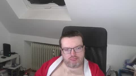 Oliver online show from December 19, 2025, 7:15 am