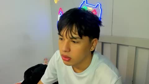 Snapshot of stiwentwink chatting on October 12, 2025, 2:05 pm Stiwen online show from October 12, 2025, 2:05 pm