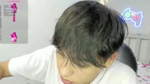 Snapshot of stiwentwink chatting on January 7, 2026, 8:22 pm Stiwen online show from January 7, 2026, 8:22 pm