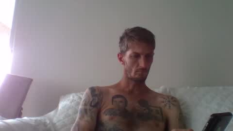 Snapshot of stix35 chatting on February 14, 2026, 9:50 am stix35 online show from February 14, 2026, 9:50 am