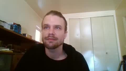 stockingsnfeet online show from March 8, 2026, 2:54 pm