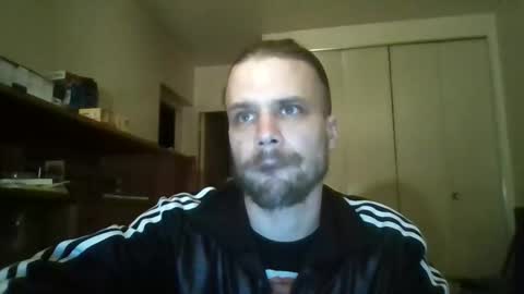 Snapshot of stockingsnfeet chatting on May 19, 2026, 9:43 pm stockingsnfeet online show from May 19, 2026, 9:43 pm