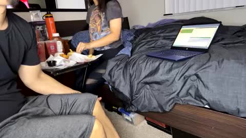 stoneinthesword online show from March 9, 2025, 3:11 am