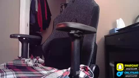 Snapshot of stoner394 chatting on June 27, 2026, 9:09 pm stoner394 online show from June 27, 2026, 9:09 pm