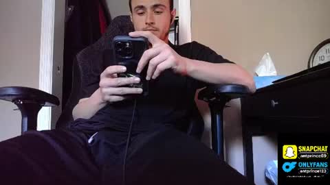 Snapshot of stoner394 chatting on July 26, 2026, 9:00 pm stoner394 online show from July 26, 2026, 9:00 pm