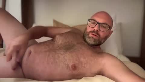 stoney8inches online show from July 12, 2026, 2:13 am