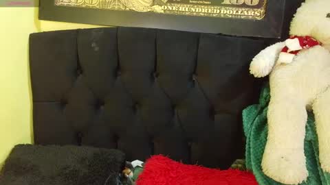 storm doll online show from September 18, 2025, 11:12 am