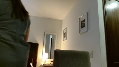 stormy  carter online show from October 9, 2025, 8:23 am