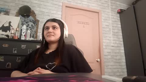 Jasmin online show from March 5, 2026, 1:51 pm