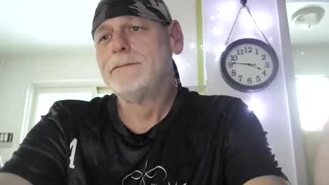 Snapshot of stormynorm14 chatting on December 21, 2024, 8:43 pm stormynorm14 online show from December 21, 2024, 8:43 pm