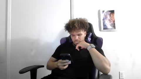 Dj online show from September 17, 2025, 3:52 am