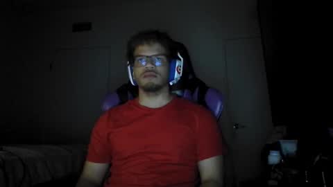 Snapshot of str8dj chatting on April 21, 2026, 4:19 am Dj online show from April 21, 2026, 4:19 am