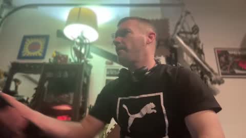 Snapshot of str8foryouguy chatting on February 13, 2025, 10:34 am Str8 online show from February 13, 2025, 10:34 am