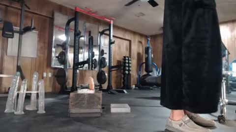 n8vpumpnhump online show from January 2, 2025, 1:17 am