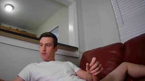 Snapshot of str8stuntcox chatting on December 13, 2024, 10:13 pm Str8StuntCox online show from December 13, 2024, 10:13 pm