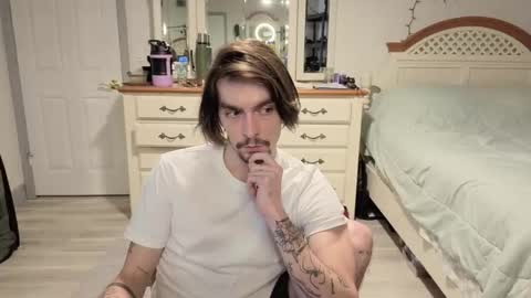 str8whiteboy21 online show from February 2, 2026, 7:07 am