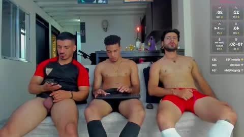 straight__friends online show from January 10, 2026, 2:35 am