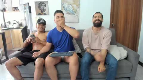 straight__friends online show from June 2, 2026, 1:57 pm