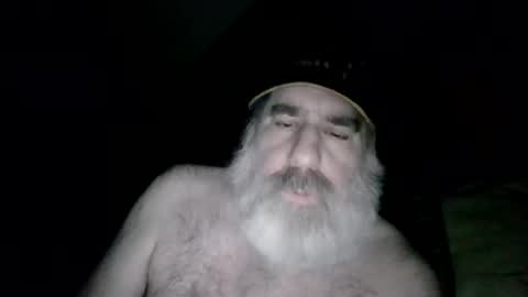 Snapshot of straightbear4you chatting on March 10, 2026, 6:51 am Straightbear4you online show from March 10, 2026, 6:51 am